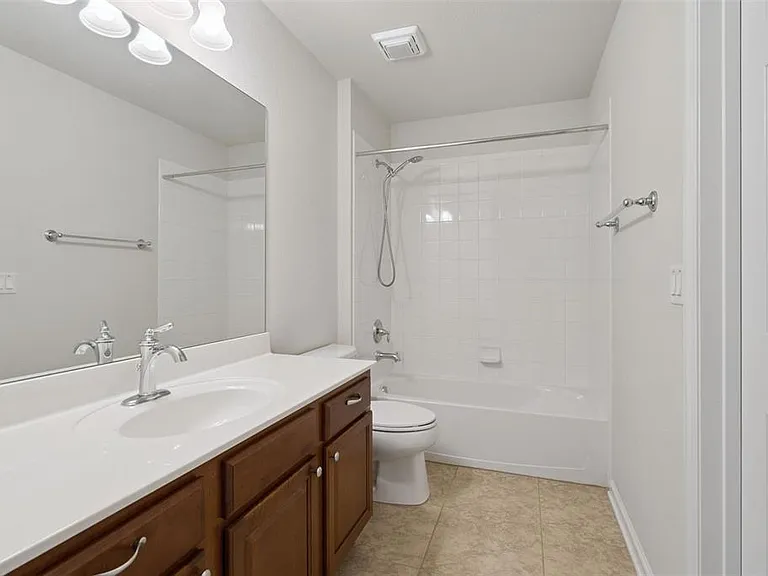 7961 Esta Ln — Photo 23