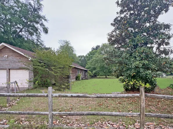 1584 Hudson Rd, Summerton, SC 29148