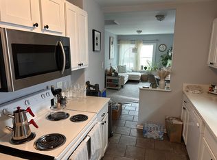 93 Simons St #C, Charleston, SC 29403