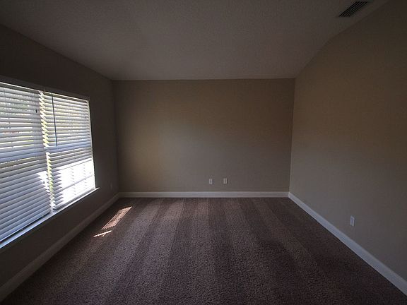 3rd image of 6561 Chester Park Dr