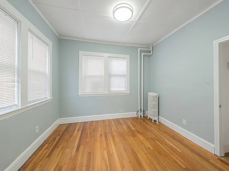 11 Forrest St #1 — Photo 8