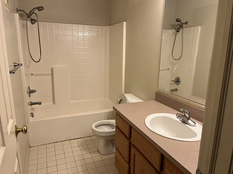 2nd bathroom upstairs