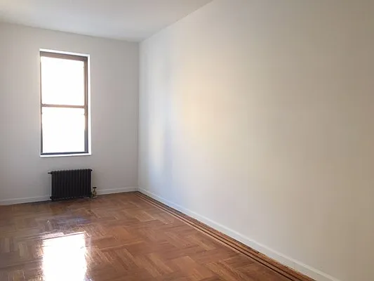 Rented by Lang Realty LLC | media 10