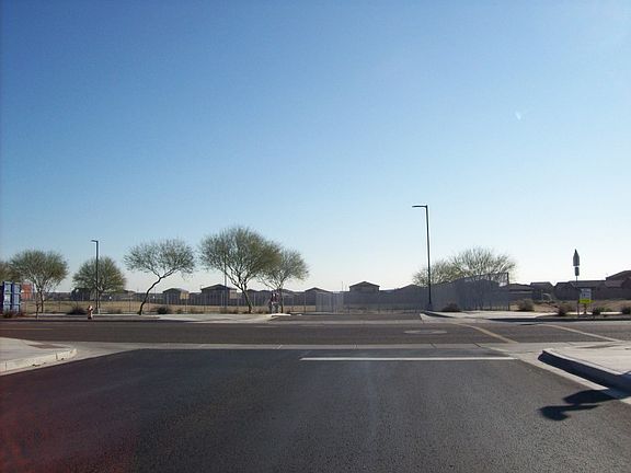 5th image of 18333 W Getty Dr