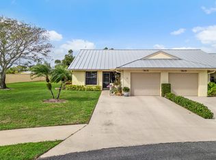7805 SE Sugar Sand Cir, Hobe Sound, FL 33455