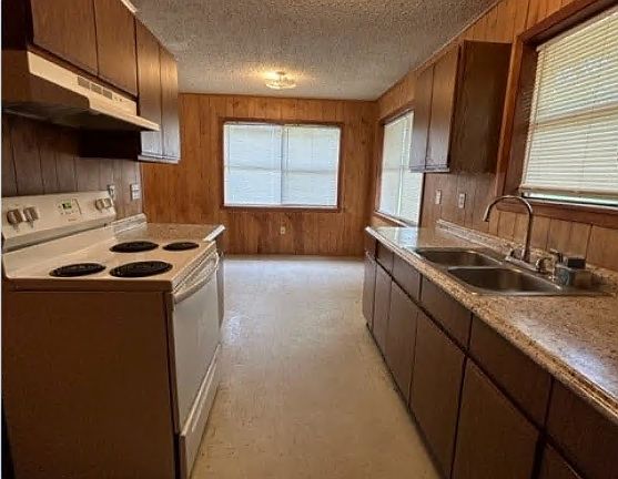 2nd image of 1508 Briarwood Dr