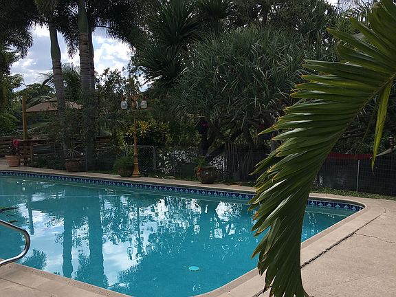 4th image of 8600 N Lake Dasha Dr