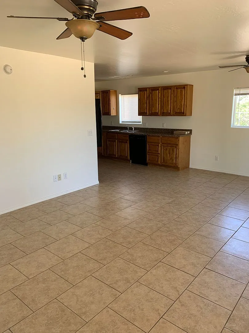 Great Rimrock Rental — Photo 4