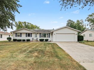 314 Wabena Ave, Minooka, IL 60447
