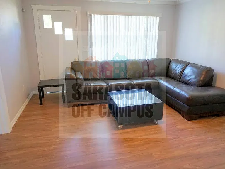 3600 Old Bradenton Rd #B — Photo 16