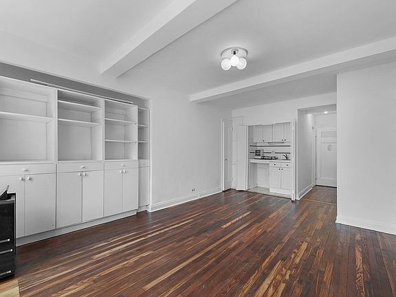 5th image of 320 E 42nd St APT 1013