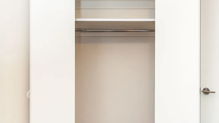 Rented by Nooklyn NYC LLC | media 116