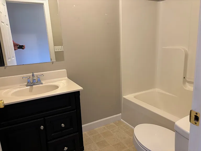437 American Dr — Photo 10