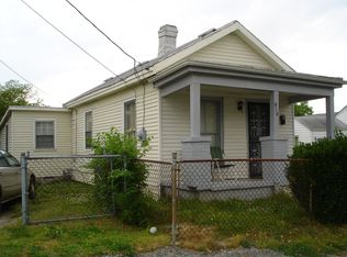 910 Harding St, Petersburg, VA 23803