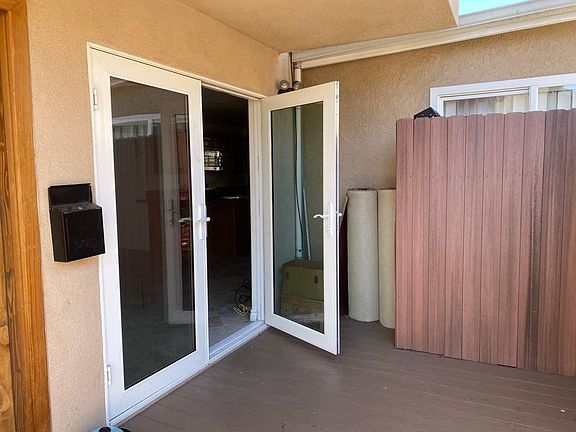 5th image of 3701 S Bentley Ave #B