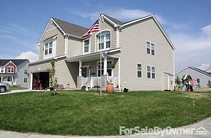 Front of House
						:
						Corner lot on cul de sac