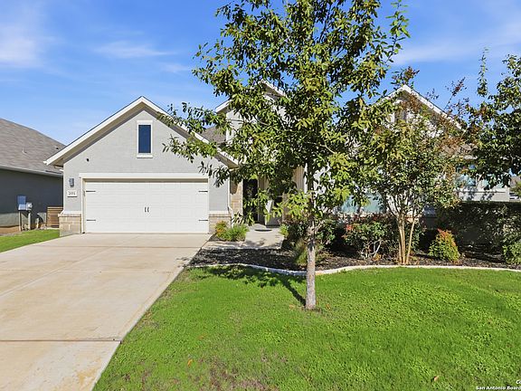 2nd image of 2551 Verona Way
