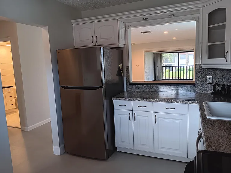 8045 Eastlake Dr #1G — Photo 11
