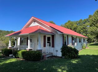 4968 Chinquipin Rd, Sneedville, TN 37869