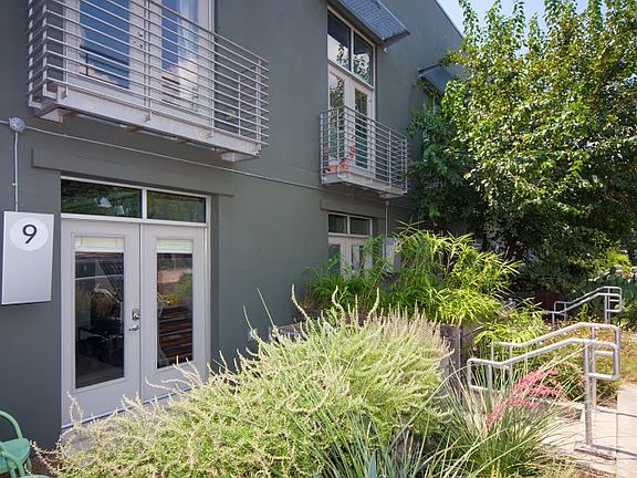 Small courtyard faces 6th Street