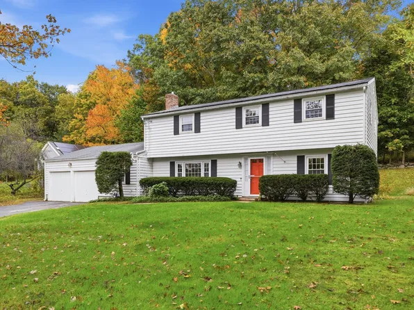 93 Main St, Acton, MA 01720