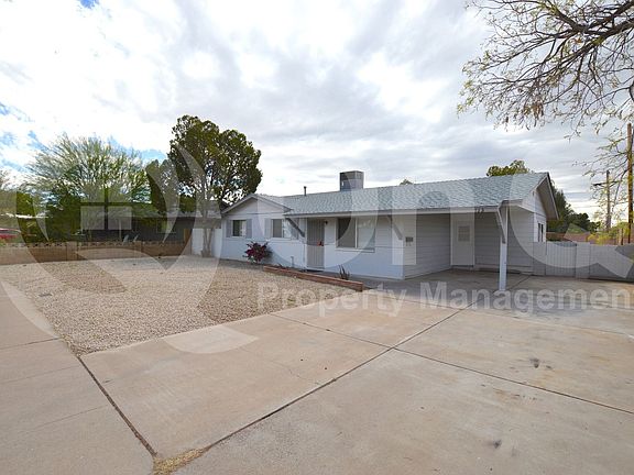 2nd image of 713 E Campus Dr
