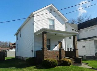 907 Dewey Ave, New Castle, PA 16101
