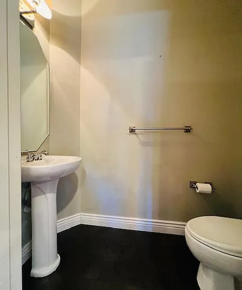 30 Beechdale Ln — Photo 10