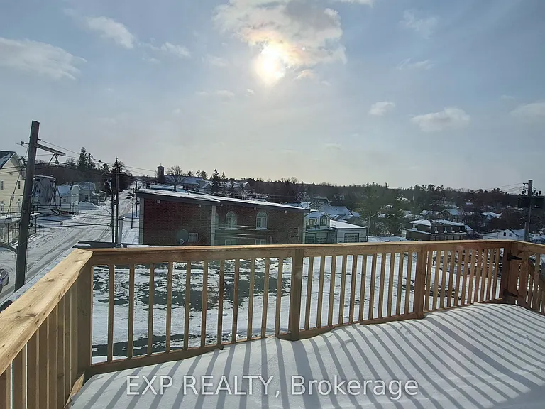 98 Mill St #5 — Photo 10