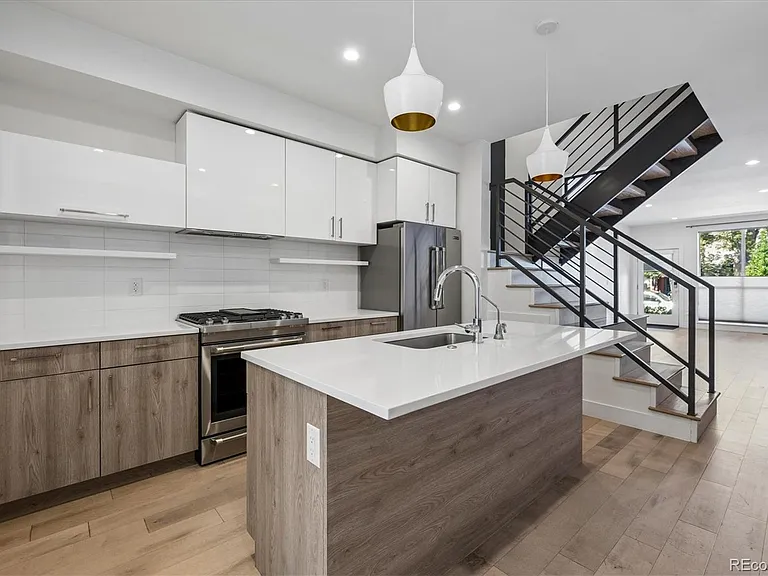 230 Inca St — Photo 9