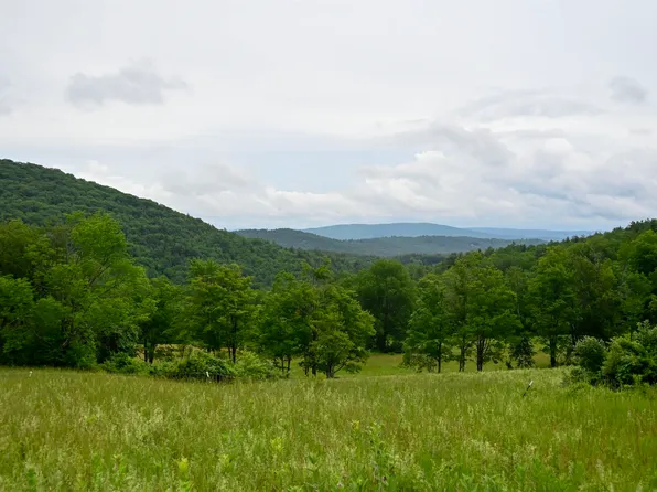 60 Cooke Road, Brattleboro, VT 05301