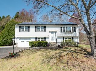 12 Bear Hill Rd, Billerica, MA 01821