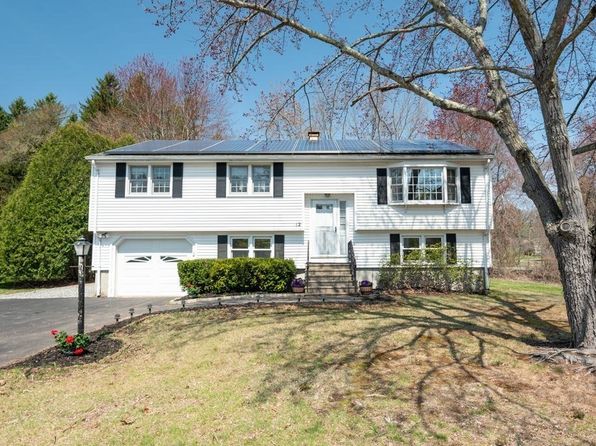 12 Bear Hill Rd, Billerica, MA 01821