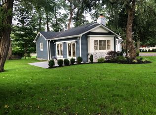 2 Nugent St, Paramus, NJ 07652