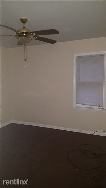 Auburn Bedroom 1 (1)