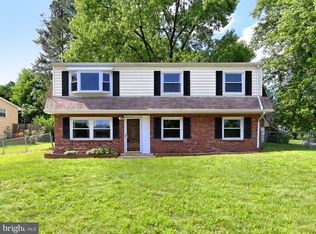 13106 Haddock Rd, Woodbridge, VA 22193