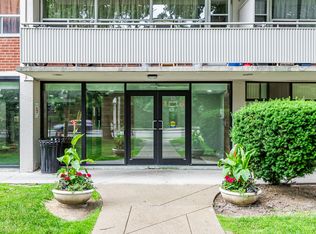 2110 Keele St #1251793, Toronto, ON M6M3Z2