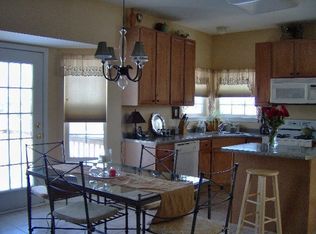 20 Trail Ridge Ct, Streamwood, IL 60107