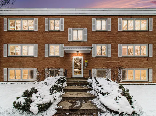 3237 15th Ave S APT 15, Minneapolis, MN 55407