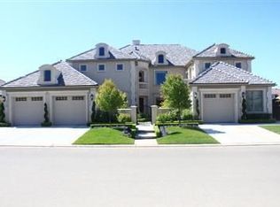 2413 E Tennyson Pl, Fresno, CA