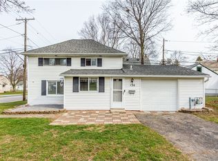 130 Brayton Rd, Rochester, NY 14616