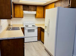 3536 Oak St #D, Paso Robles, CA 93446