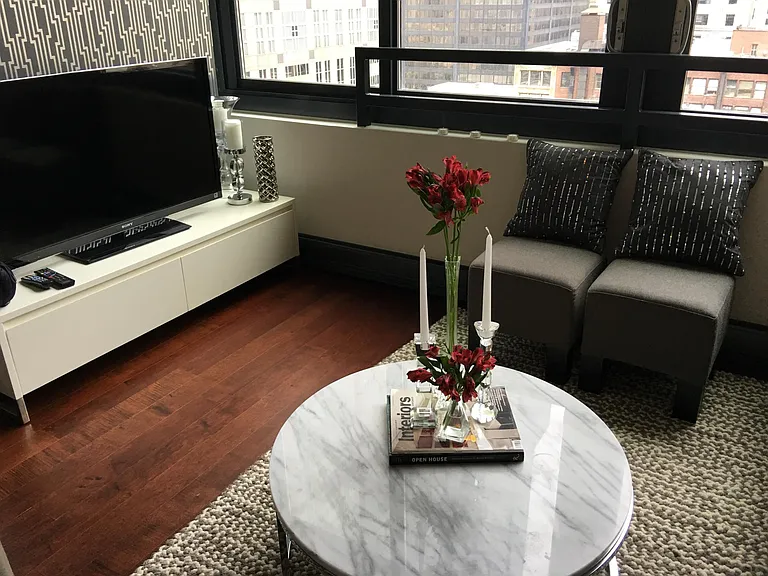 235 W Van Buren St #2100 — Photo 8