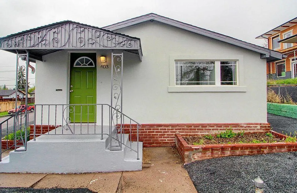 403 Julian St