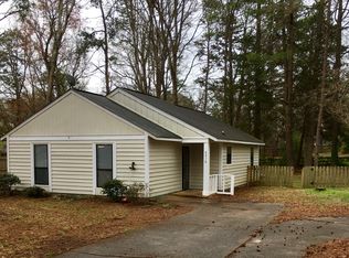 6016 Woodthrush Dr, Charlotte, NC 28227