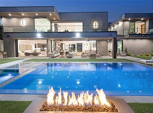 4236 Levitt Ln, Sherman Oaks, CA 91403