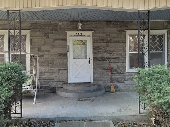 1819 S 26th St, Lincoln, NE 68502