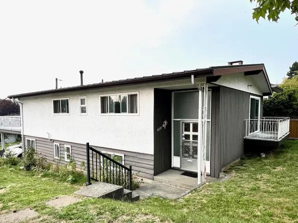4695 Nanaimo St, Vancouver, BC V5N 5J5
