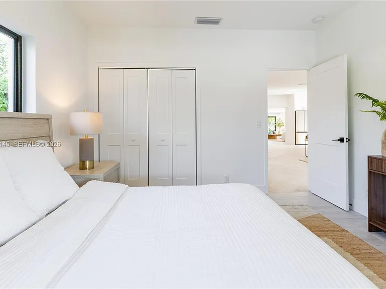 1420 SW 17th St — Photo 35