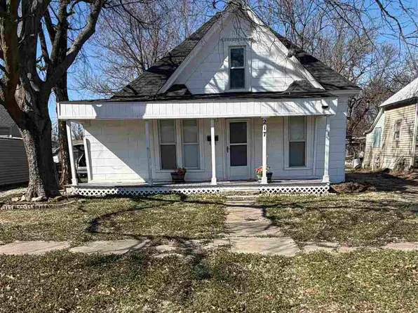 217 N Maple Ave, Newkirk, OK 74647